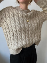 Load image into Gallery viewer, Sweater No. 29 - DEUTSCH