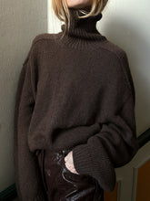 Load image into Gallery viewer, Sweater No. 30 - ENGLISH