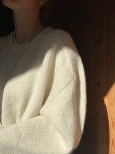 Load image into Gallery viewer, Sweater No. 26 - DEUTSCH