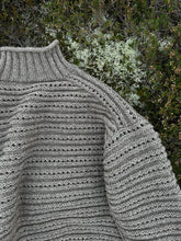 Load image into Gallery viewer, Sweater No. 27 - ENGLISH