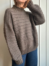 Load image into Gallery viewer, Sweater No. 27 - ENGLISH