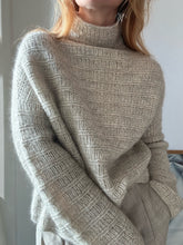 Load image into Gallery viewer, Sweater No. 28 - ENGLISH