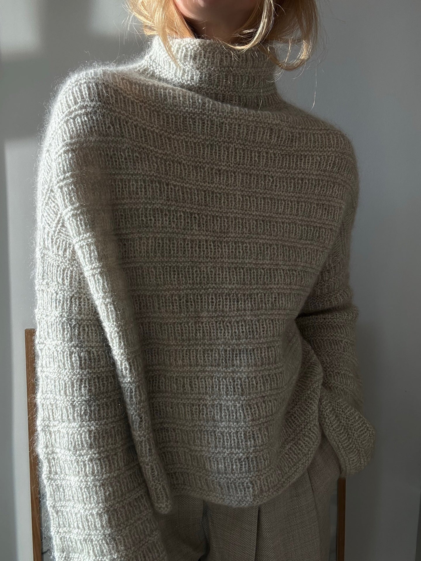 Sweater No. 28 - ENGLISH