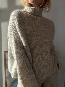 Sweater No. 28 - ENGLISH