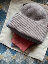 Load image into Gallery viewer, Beanie No. 3 - DANSK