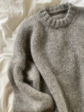 Load image into Gallery viewer, Sweater No. 14 - FRANÇAIS