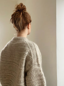 Sweater No. 18 - ENGLISH