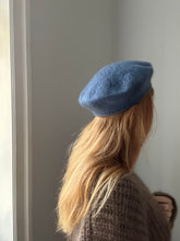 Load image into Gallery viewer, Beret No. 3 - SVENSKA