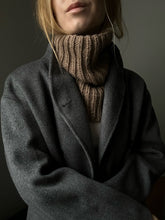 Load image into Gallery viewer, Nellie Neck Warmer - DANSK