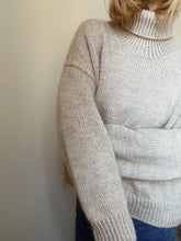 Load image into Gallery viewer, Sweater No. 11 - DEUTSCH