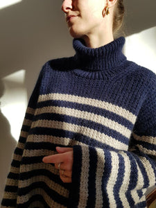 Sweater No. 17 - ENGLISH