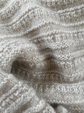 Load image into Gallery viewer, Sweater No. 18 - ENGLISH