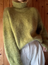 Load image into Gallery viewer, Sweater No. 25 - SVENSKA