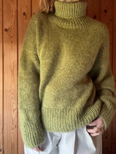 Load image into Gallery viewer, Sweater No. 25 - SVENSKA