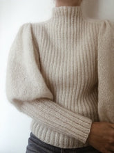 Load image into Gallery viewer, Sweater No. 7 - ENGLISH