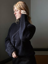 Load image into Gallery viewer, Sweater No. 9 light - NORSK