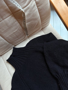 Sweater No. 9 light - ENGLISH