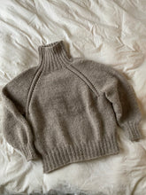 Load image into Gallery viewer, Sweater No. 9 - ESPAÑOL